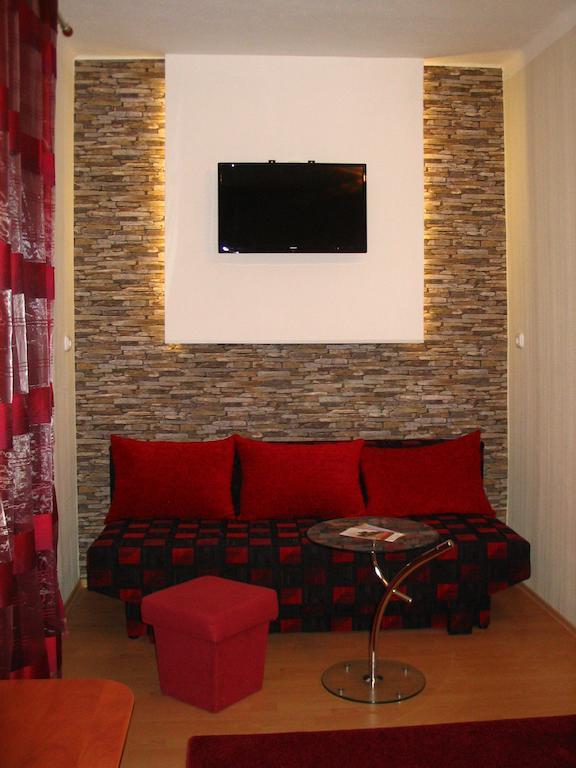 Fortuna Hotel Miskolc Exterior foto